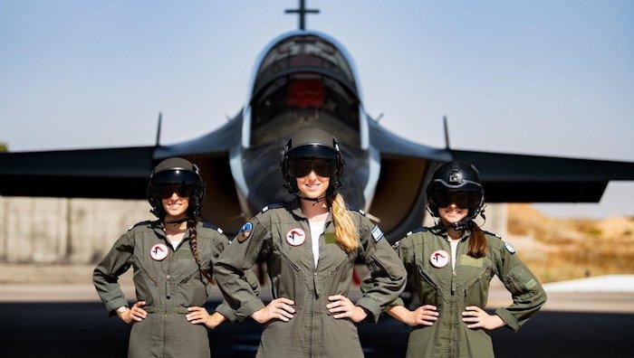 Mujeres piloto