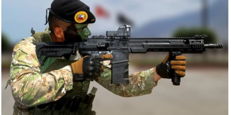 Argentina rifles israelíes Perú Arad IWI