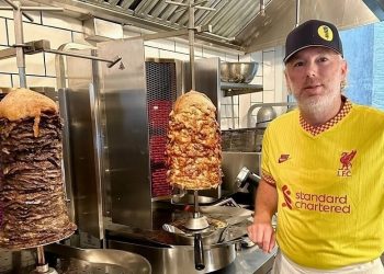 comida israelí shawarma