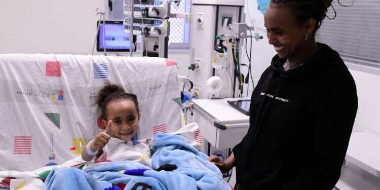 Una paciente de los médicos israelíes de la organización humanitaria Save a Child's Heart
