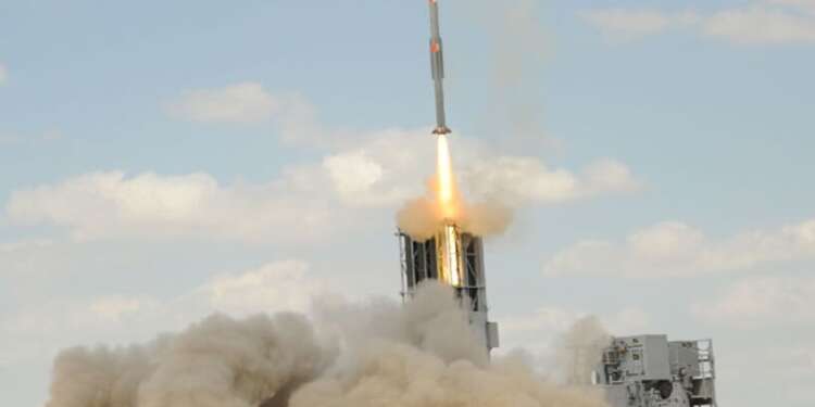 Un test con los Barak MX, el tipo de misiles que adquirió la Fuerza Aérea de Colombia