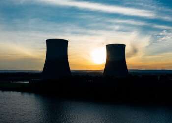 Una planta de energía nuclear en el estado norteamericano de Tennessee