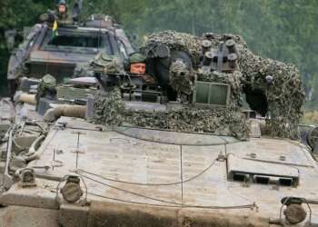 Un blindado Marder 1A3, que en Chile cuentan con tecnología militar israelí