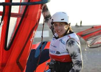 Atleta olímpica de windsurf Linoy Geva que cambió las olas por las ciencias de la computación en el Technion